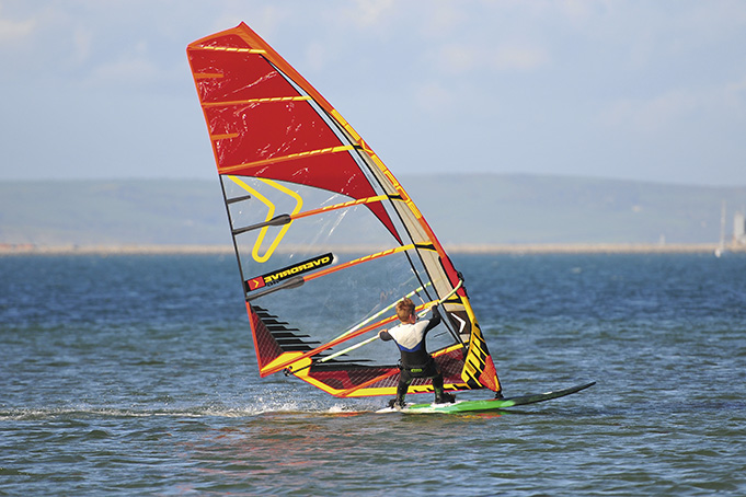 Windsurf MagazineSEVERNE OVERDRIVE R6 7.8M 2015 TEST REVIEW | Windsurf  Magazine