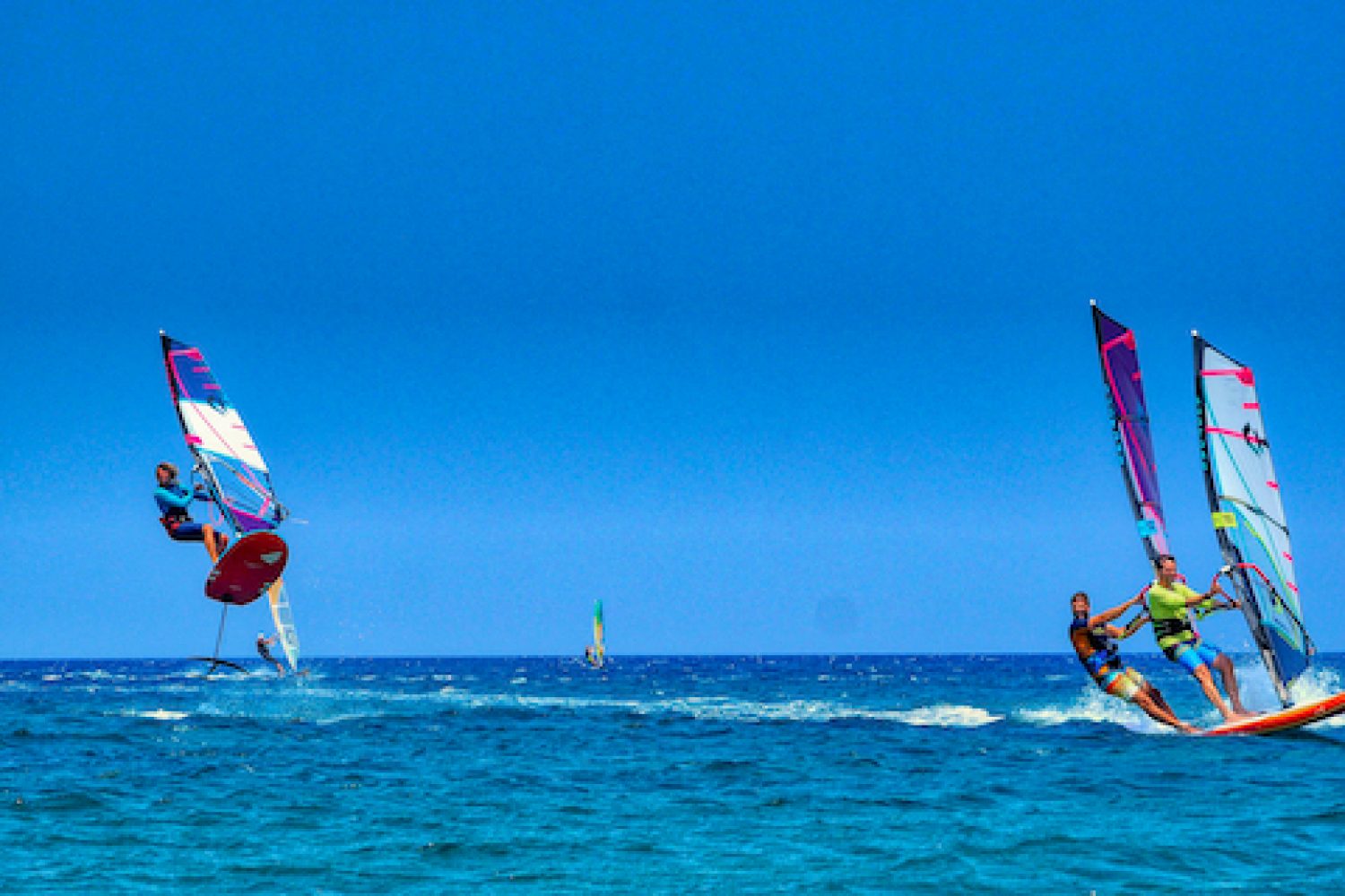 Windsurf MagazineMICRO GUIDE GONE SURFING CRETE, KOUREMENOS BEACH