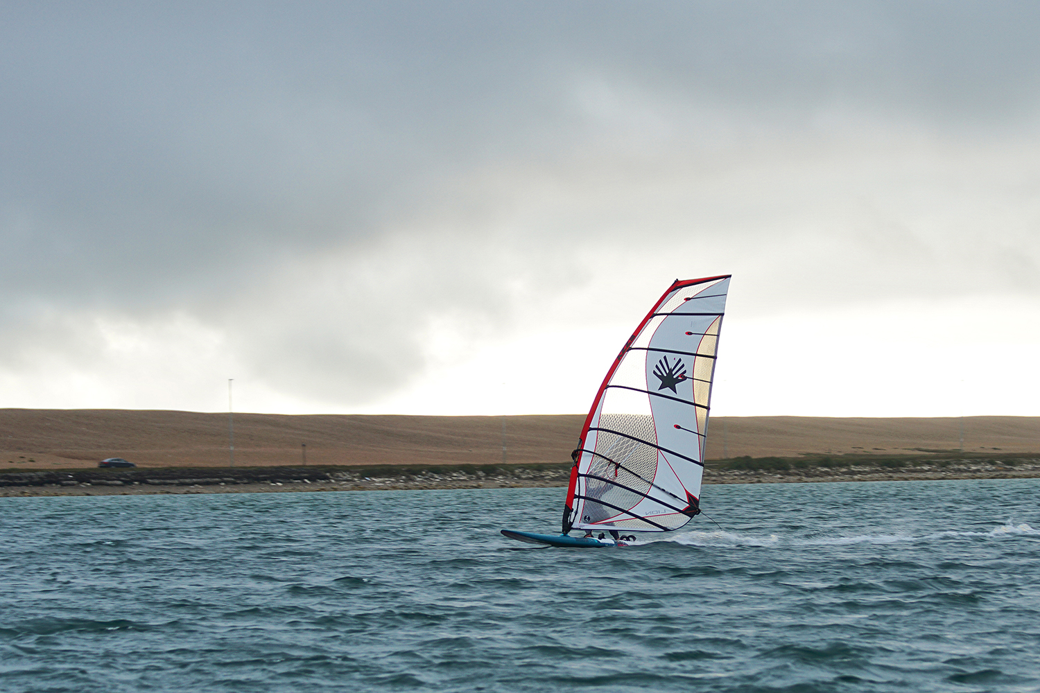 Windsurf MagazineEZZY LION 7.5 2020 TEST REVIEW