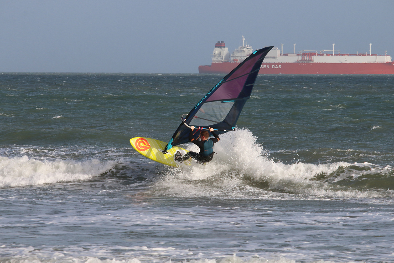 Windsurf MagazineNEIL PRYDE COMBAT PRO 5.0 TEST REVIEW 2023